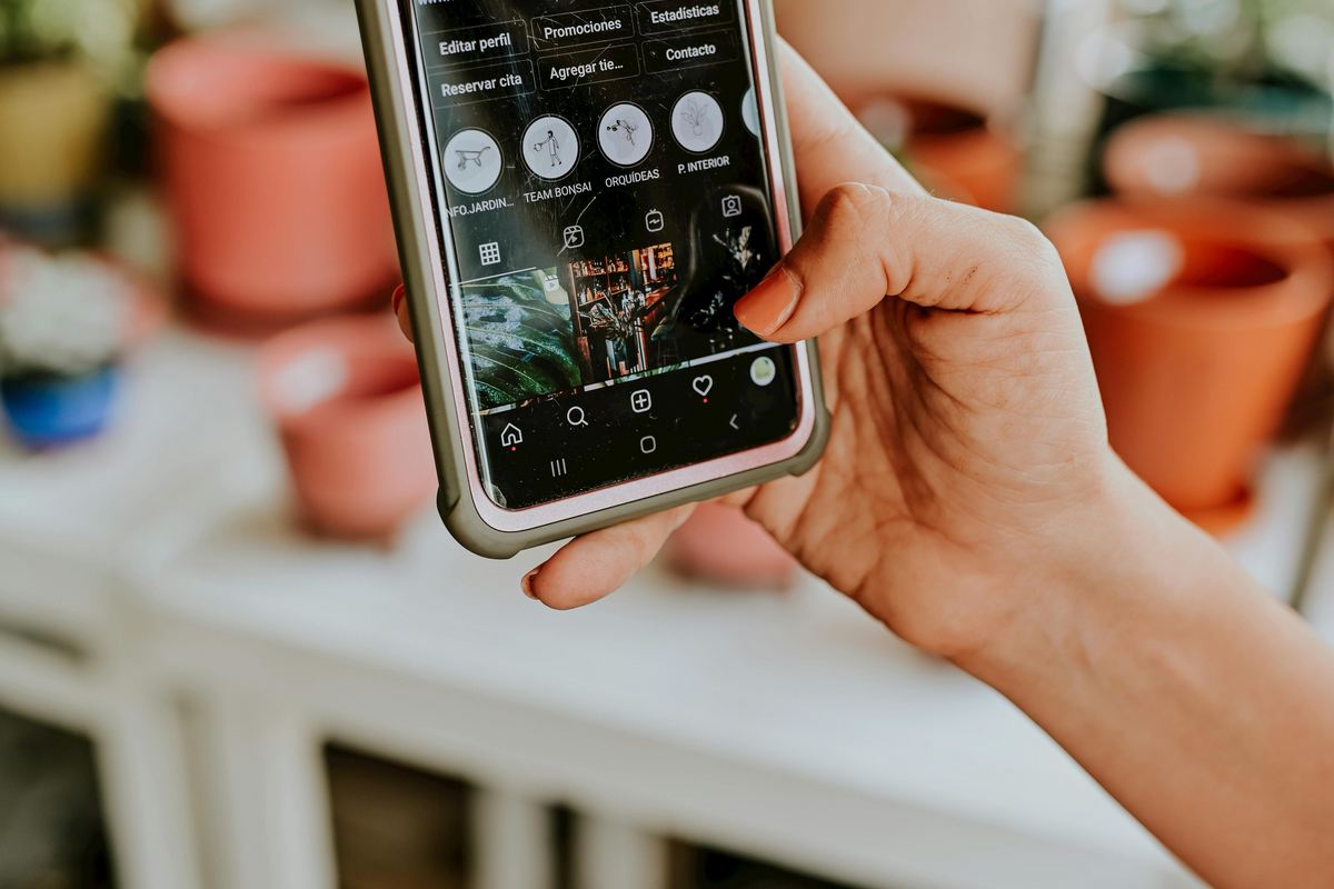 como desconectar o instagram de outros celulares​